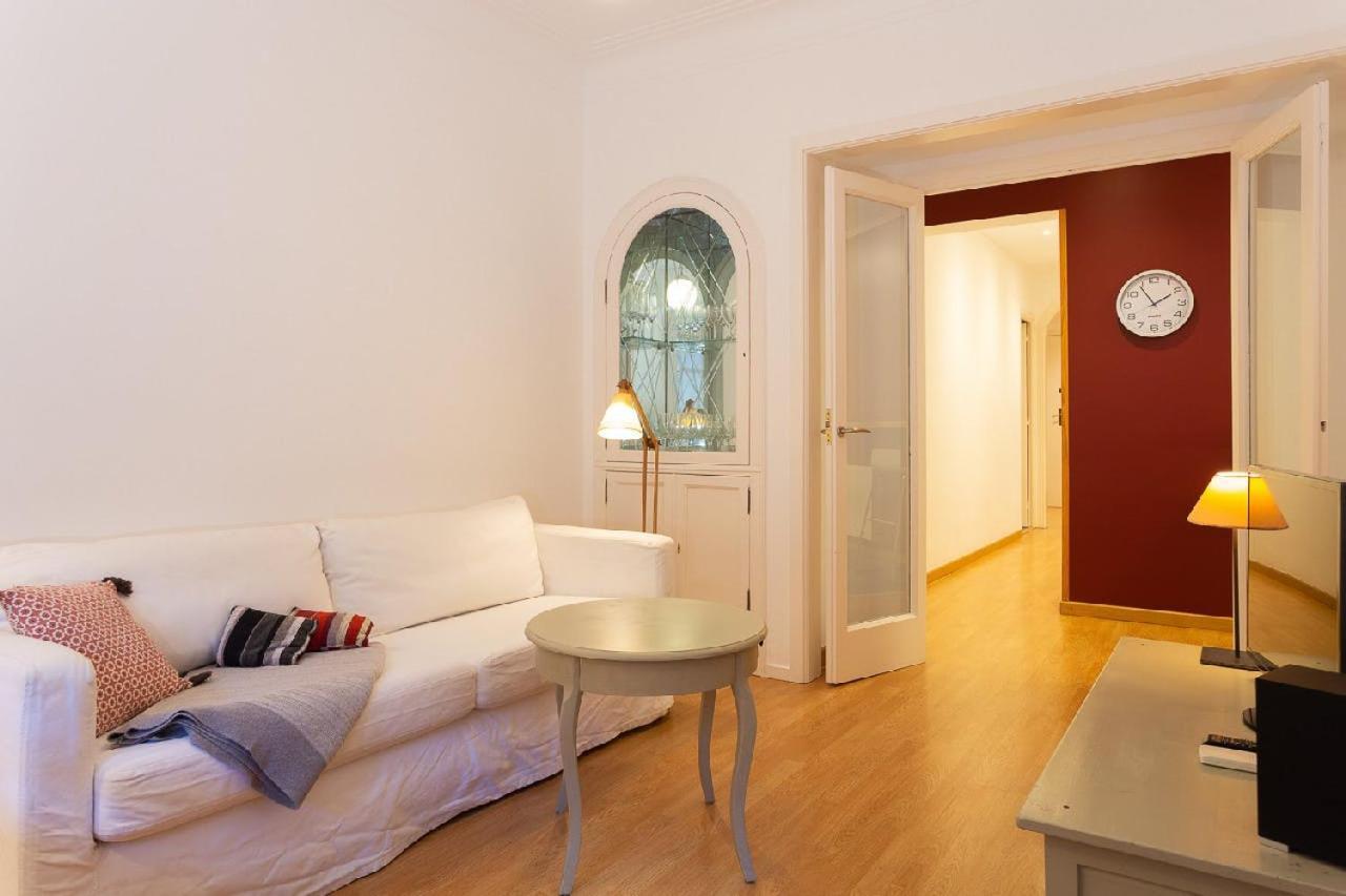 Fantastic Apartment Near Placa Francesc Macia In L'Eixample Esquerra Barcelona Exterior photo